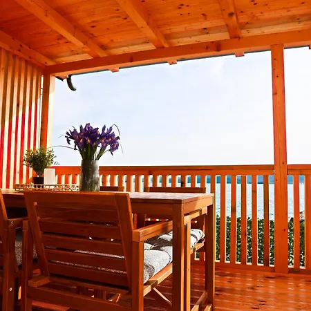 Camp Stella 公寓 *