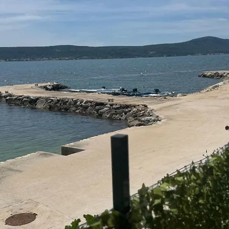 Camp Stella 斯维蒂佩塔