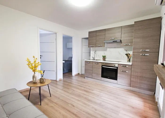 Camp Stella Sveti Petar (Zadar)